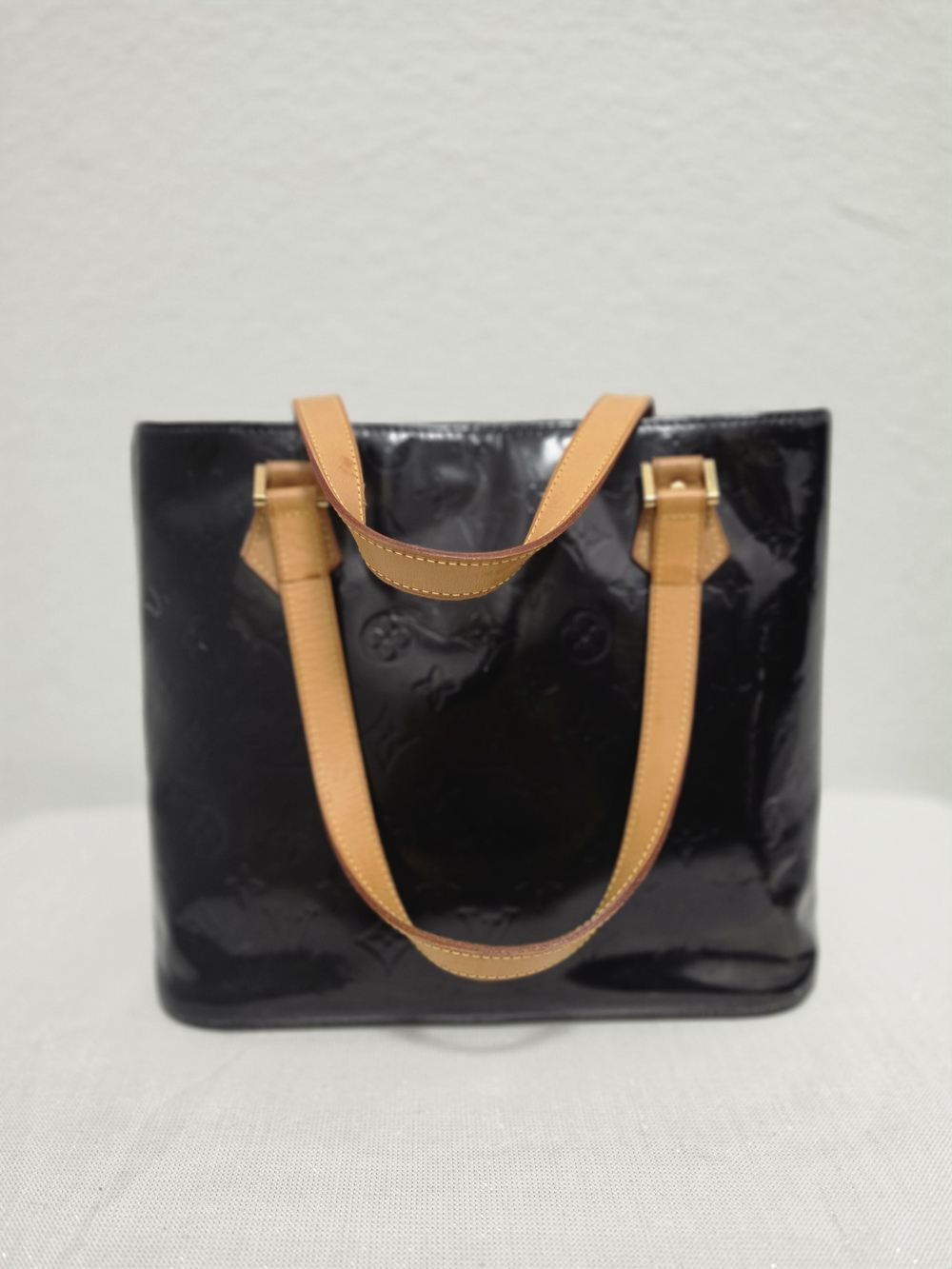 Authentic Louis Vuitton Monogram Vernis Houston Tote Bag Black Noir